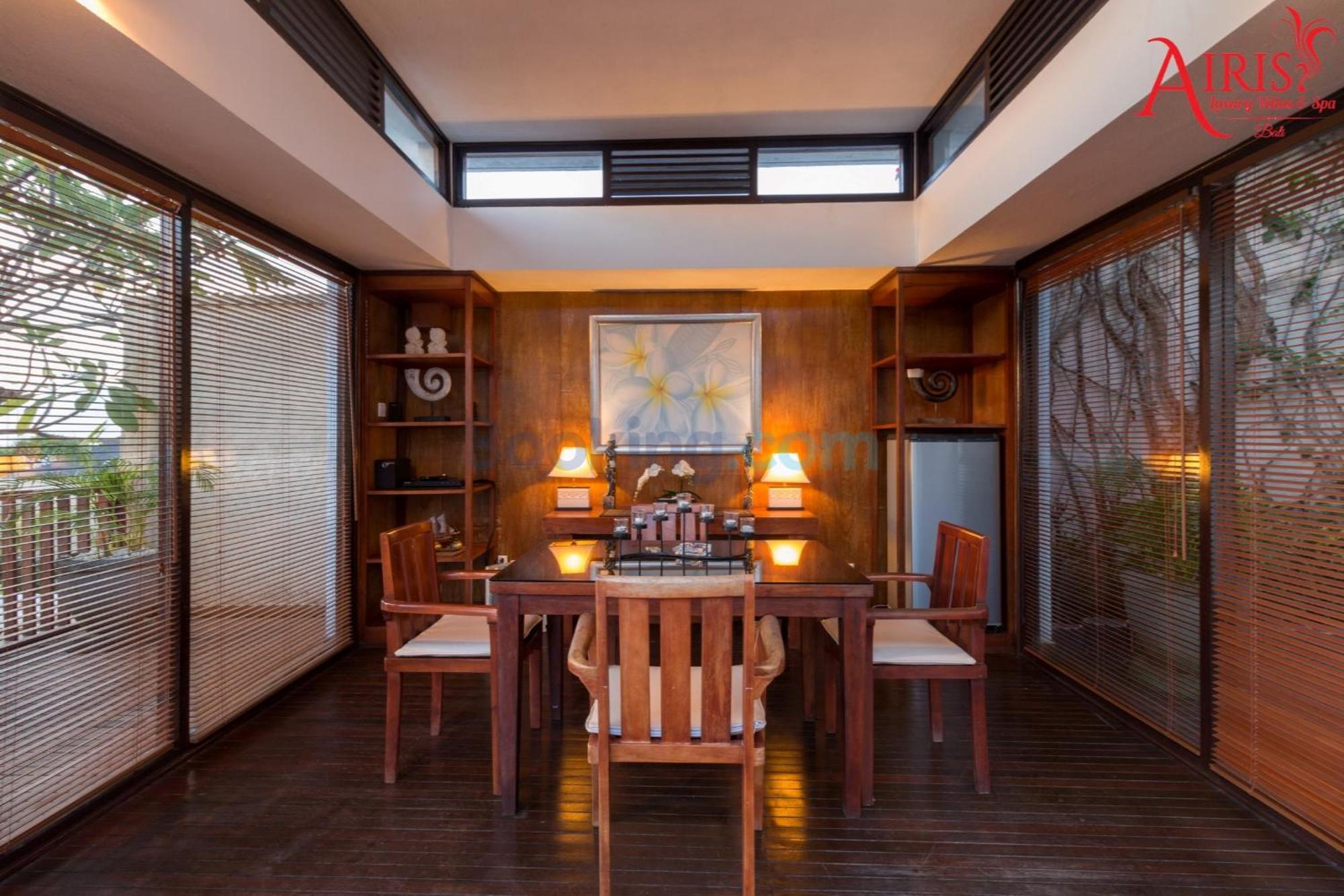 Airis Luxury Villas And Spa อูลูวาตู ห้อง รูปภาพ