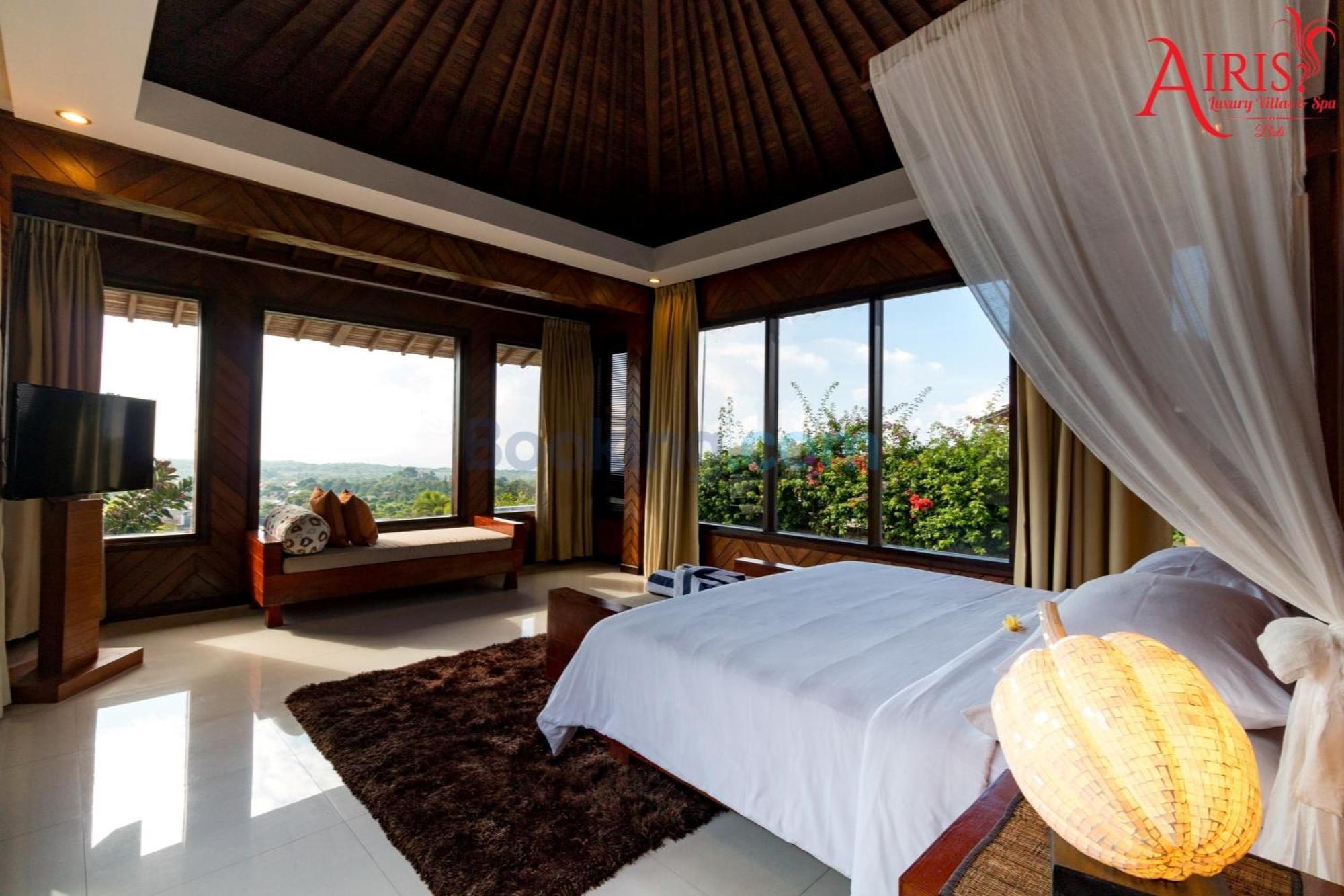 Airis Luxury Villas And Spa อูลูวาตู ห้อง รูปภาพ