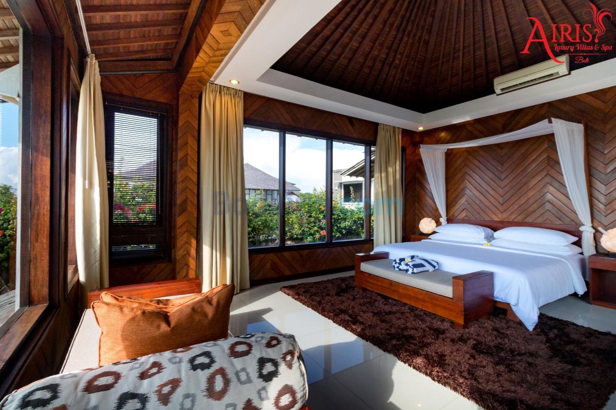 Airis Luxury Villas And Spa อูลูวาตู ห้อง รูปภาพ