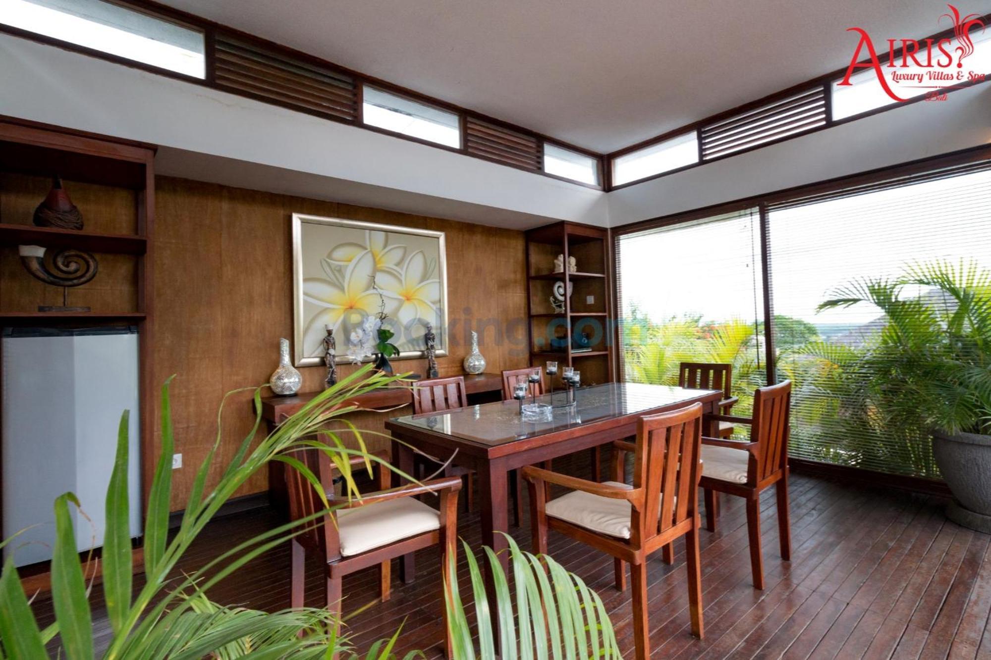 Airis Luxury Villas And Spa อูลูวาตู ห้อง รูปภาพ