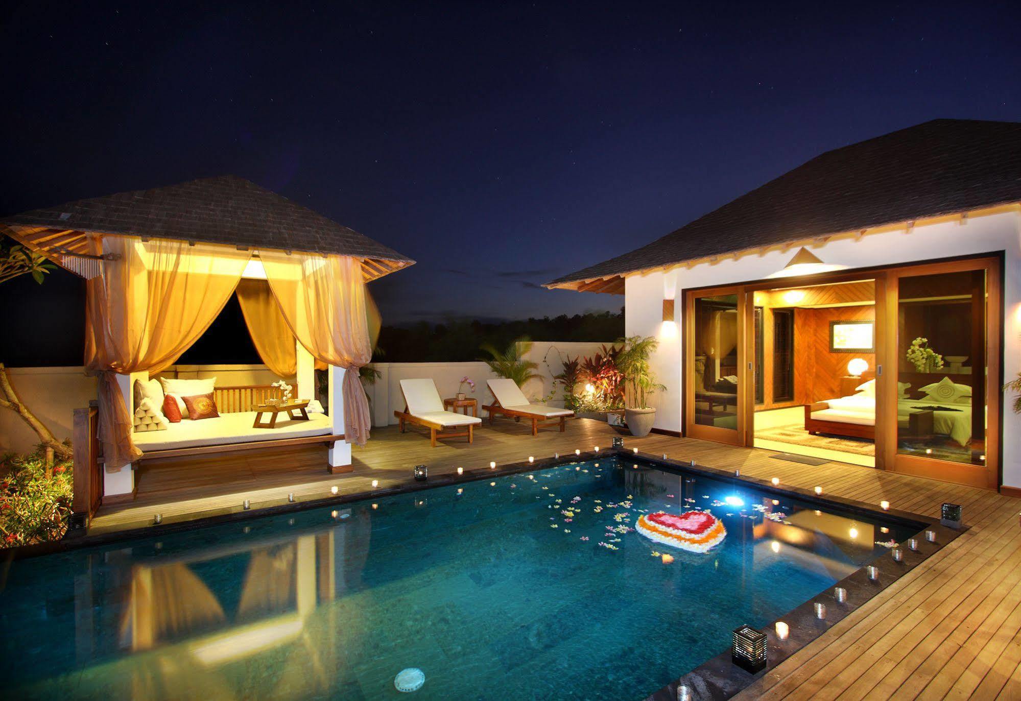 Airis Luxury Villas And Spa อูลูวาตู ภายนอก รูปภาพ